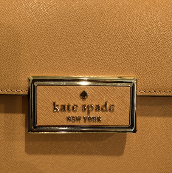 Kate Spade Saffiano Leather Reegan, Orange Cream, 7.5x6x3", retail $379, NWT - Picture 2 of 9